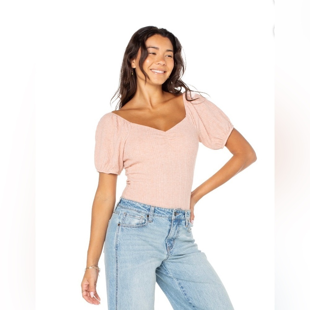 Celebrity Pink Ribbed Knit Top in Blush